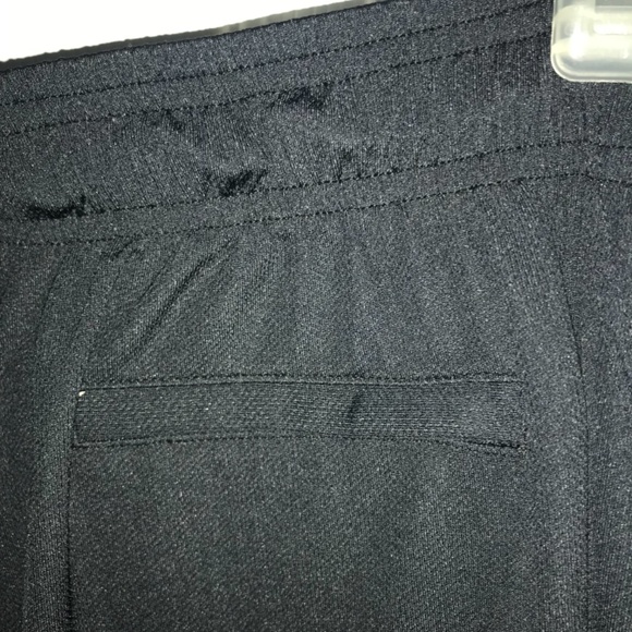 Under Armour Capri - Picture 4 of 6